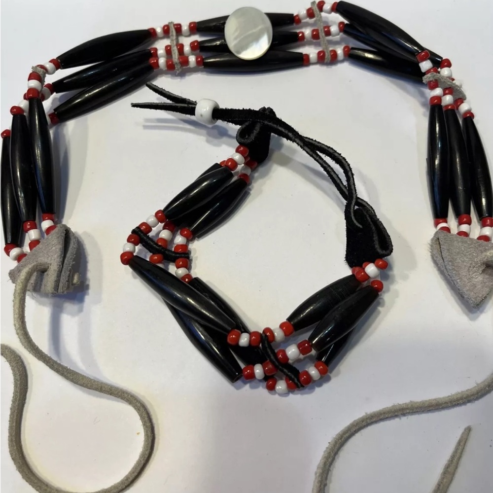 VTG Buffalo Bone Bead Red Black Suede Choker MOP Necklace & Bracelet Set
